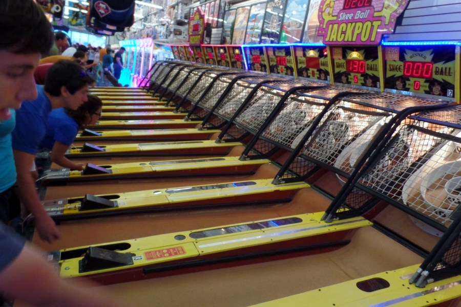 Skee ball