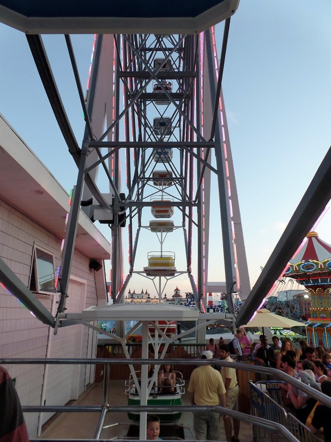 Castaway Cove ferris wheel