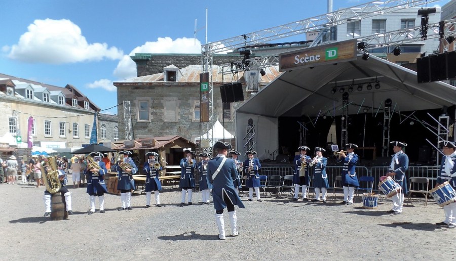 Colonial military band