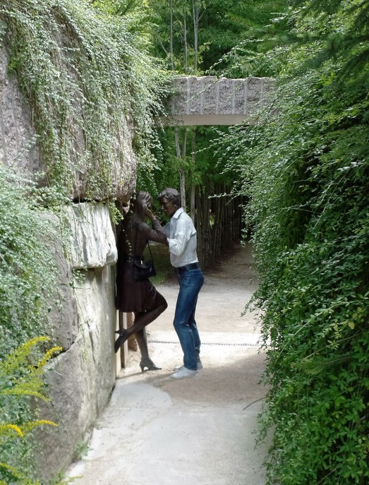 Seward Johnson sculpture