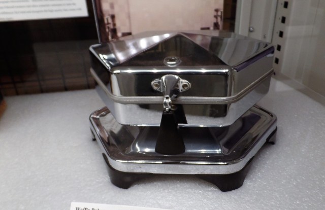 Edicraft waffle maker