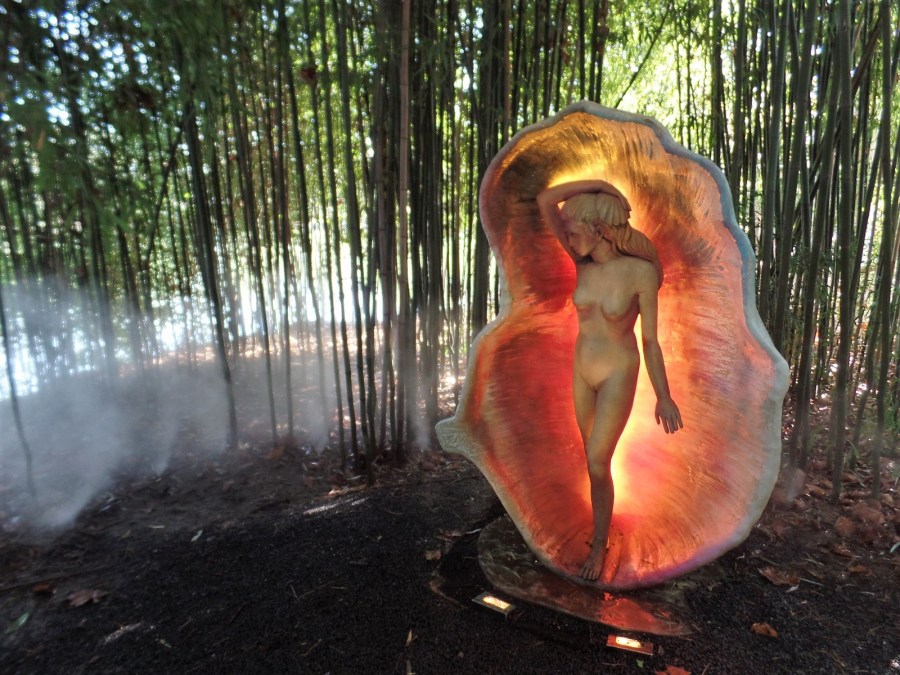 Seward Johnson sculpture