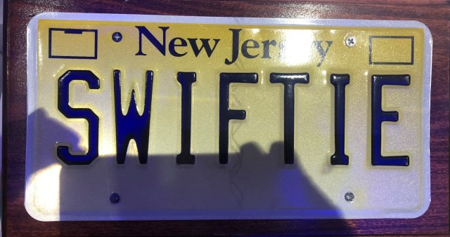 Taylor Swift license plate
