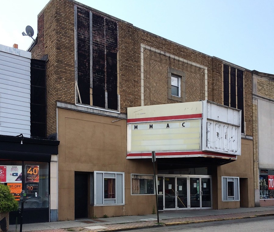 Closed Bloomfield theater