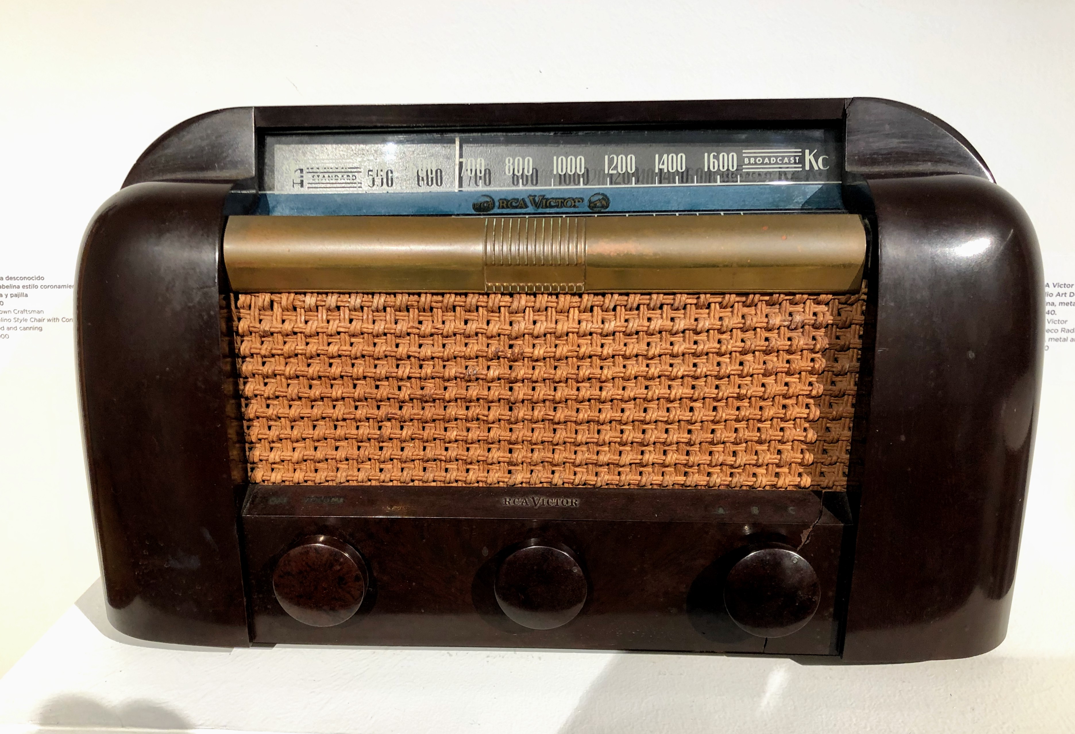 Art Deco Radio