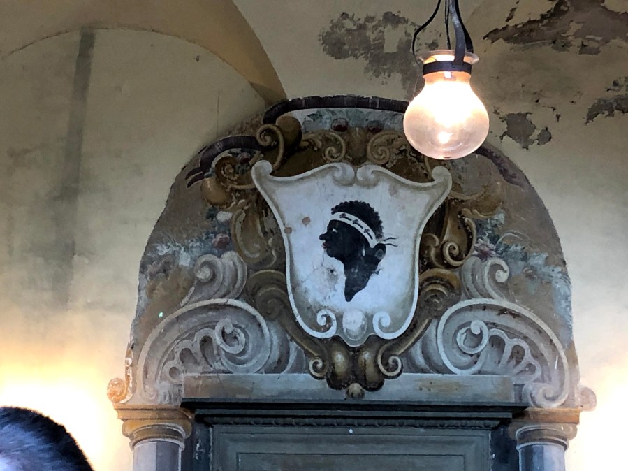 Pucci coat of arms