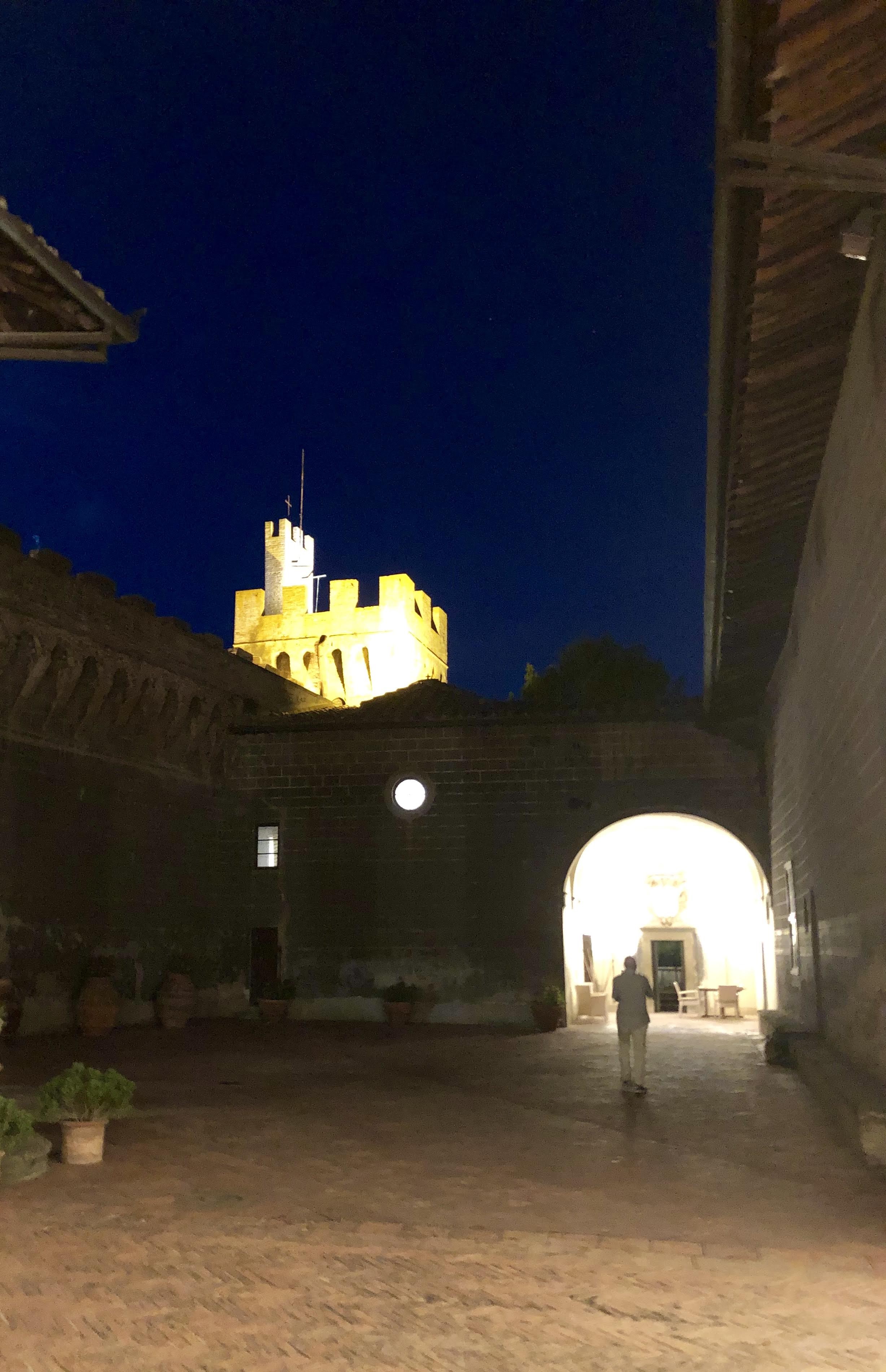 Castello di Oliveto courtyard