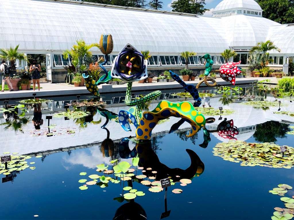 Hymm of Life-Tulips, Kusama