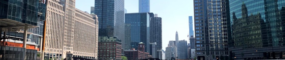 Chicago River tour