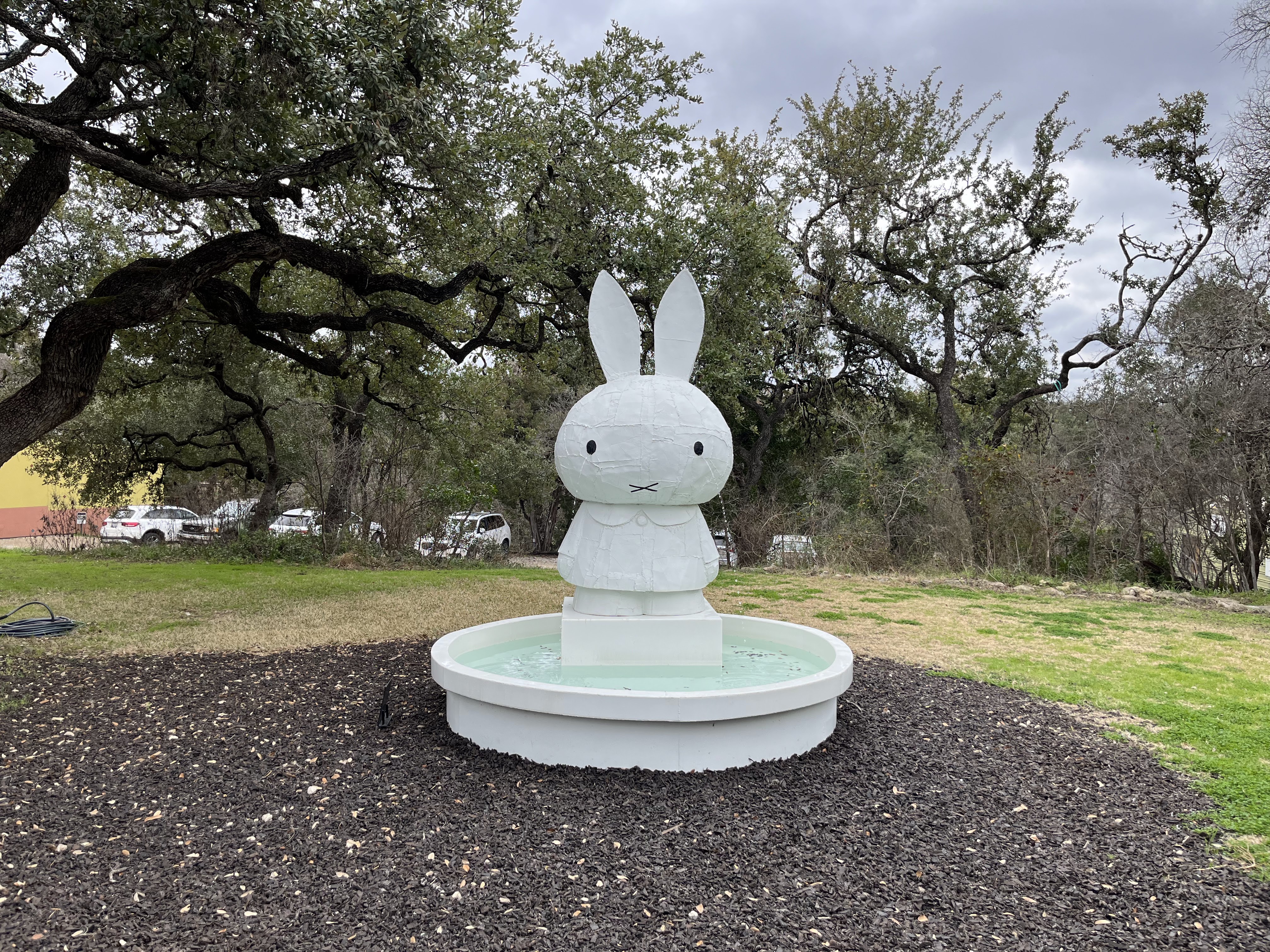 Miffy Fountain, Tom Sachs