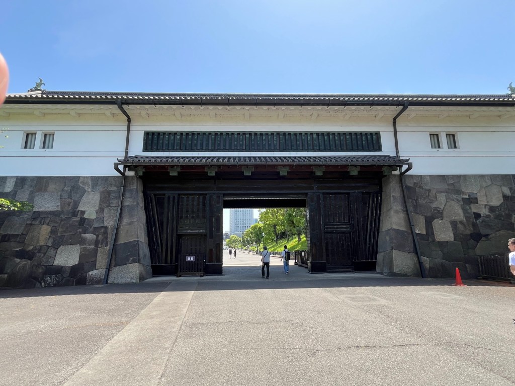 Sotosakurada-mon Gate