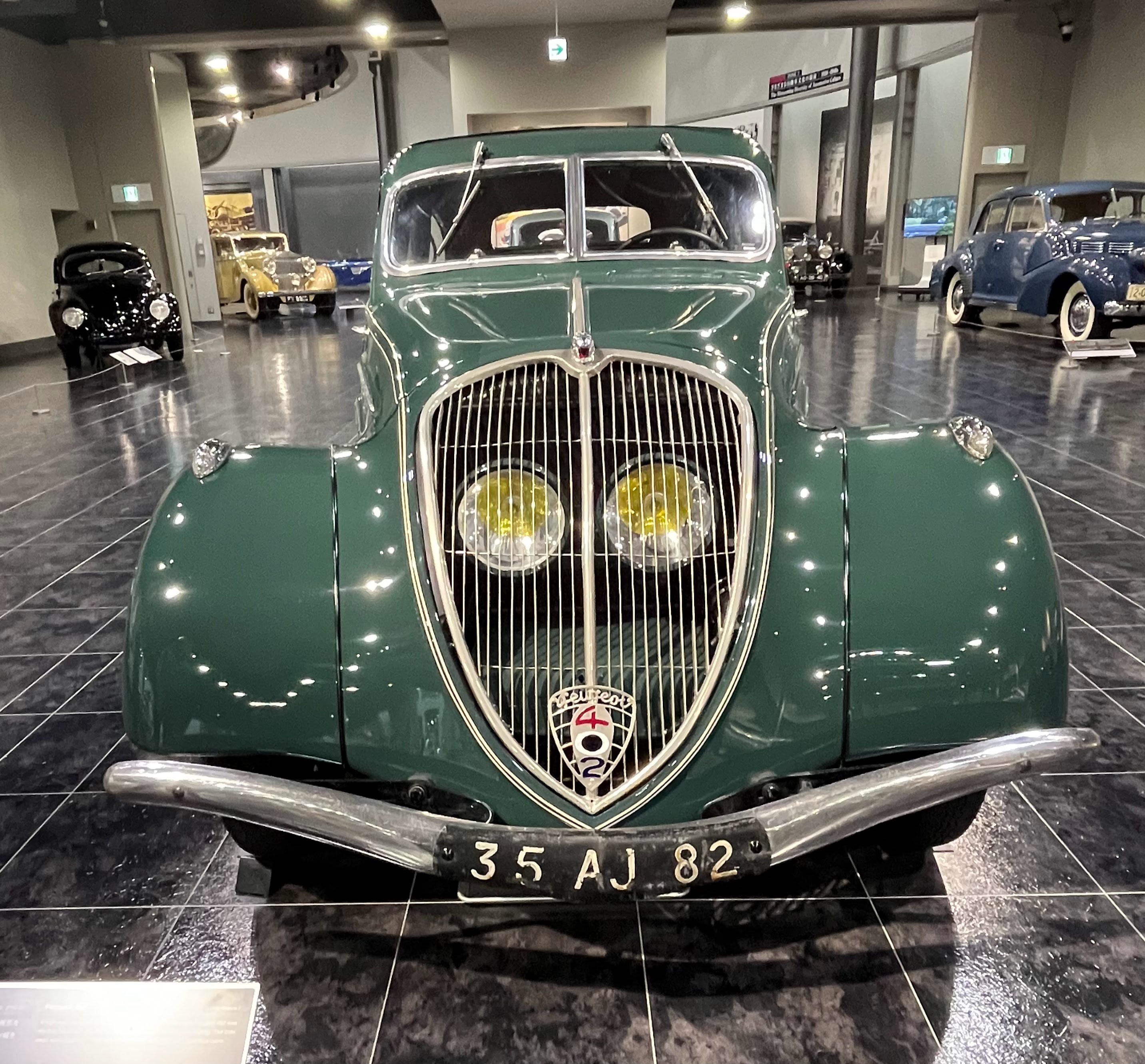1938 Peugeot 402