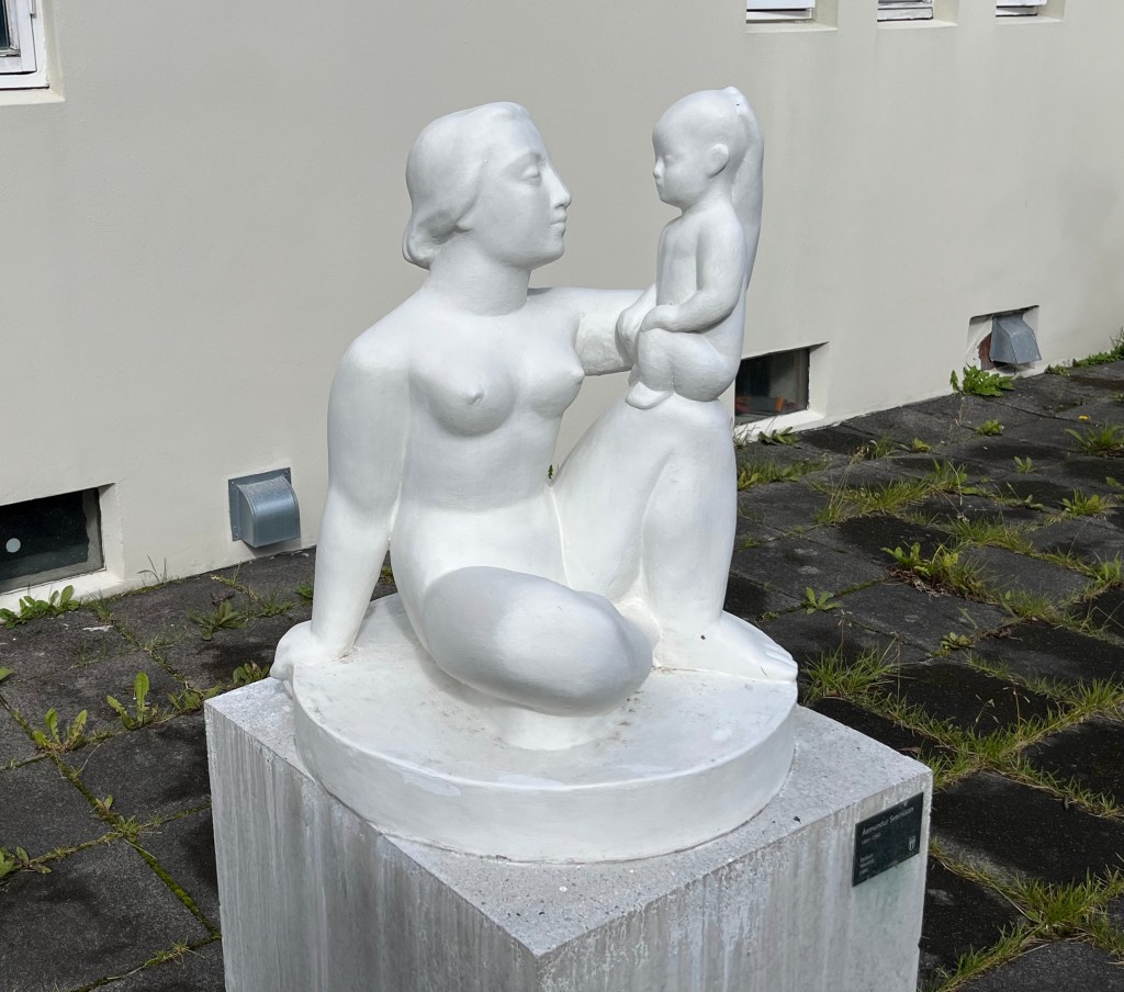 Worship, Asmundur Sveinsson